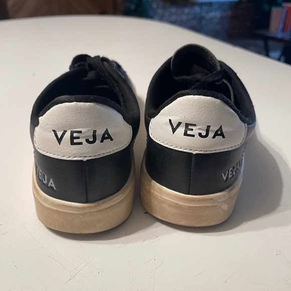 Veja Campo Chromefree Women’s Size 5 Black/White Leather Low Top Sneakers - Picture 6 of 9